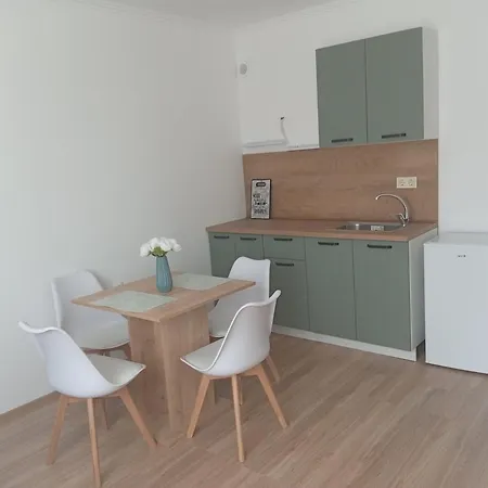 Kristan Apartmán Elenite